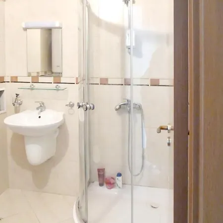 Comfortable In 65 M² Shared Pool Slantschew brjag